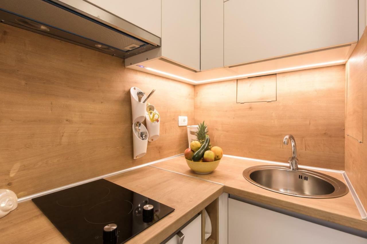 Studio Apartment Lucija Krk Town Exterior photo